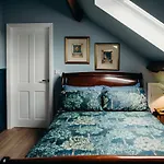 Old Sunday School - Pet Friendy, Hot Tub Hideaway Apartamento