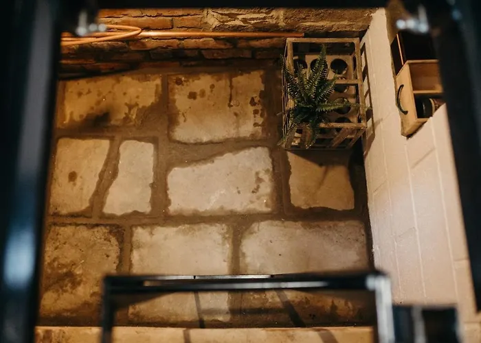 Old Sunday School - Pet Friendy, Hot Tub Hideaway * Garrigill